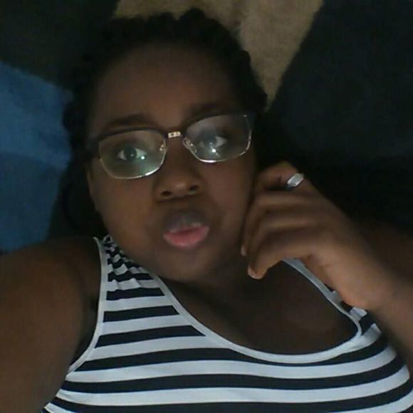 Meet your Posher, Joyce - Picture 1 of 1